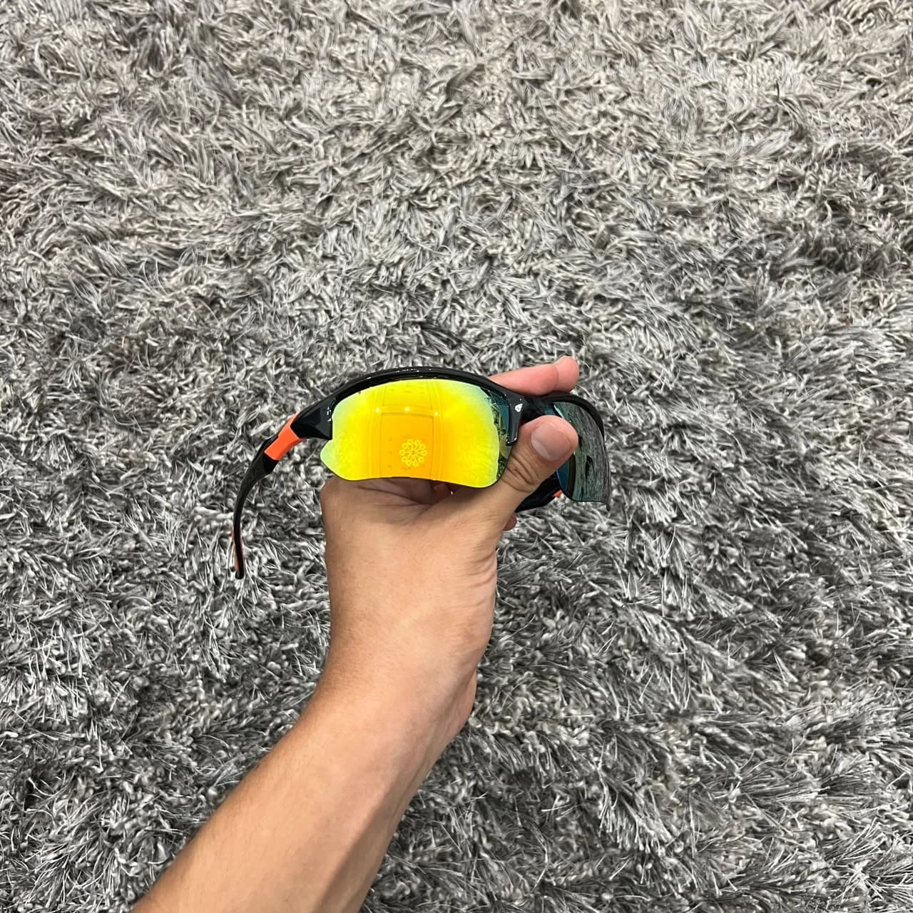 Lunettes enveloppantes — Jaune